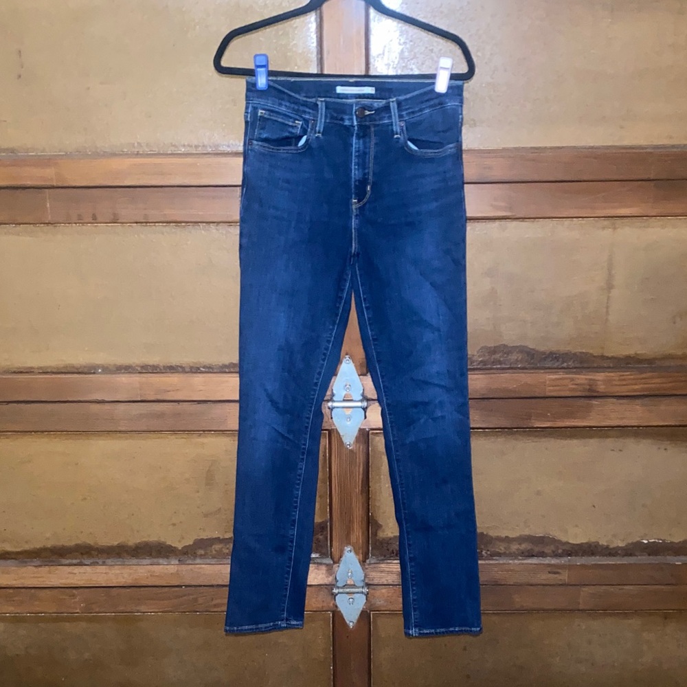 Levi's Women's 724 Straight Leg Jeans in Deep Blue